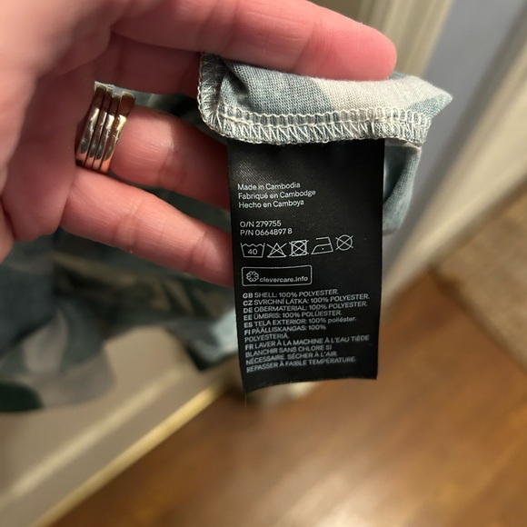 H&M tropical beach vacation‎ dress medium - Picture 3 of 5